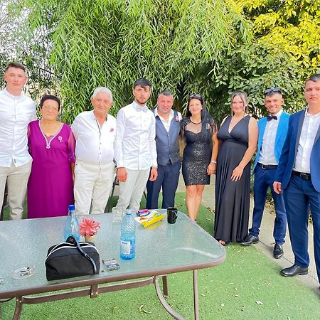 Hostel Denisa Bodzavásár Kültér fotó