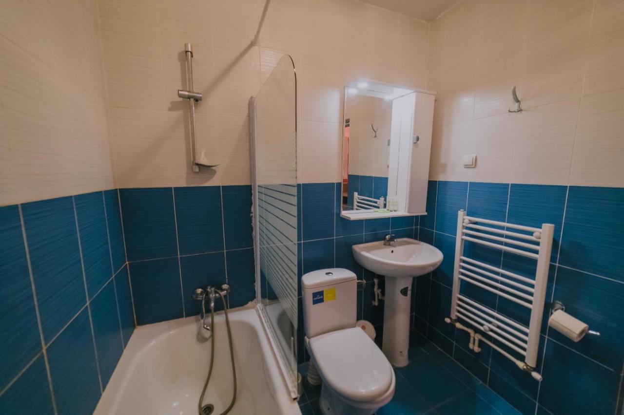 Hostel Denisa Bodzavásár Kültér fotó