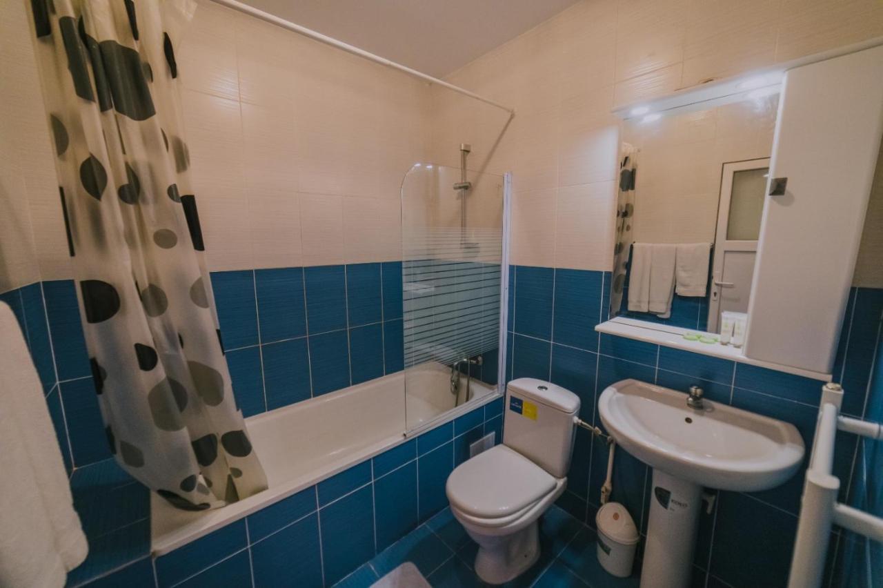 Hostel Denisa Bodzavásár Kültér fotó