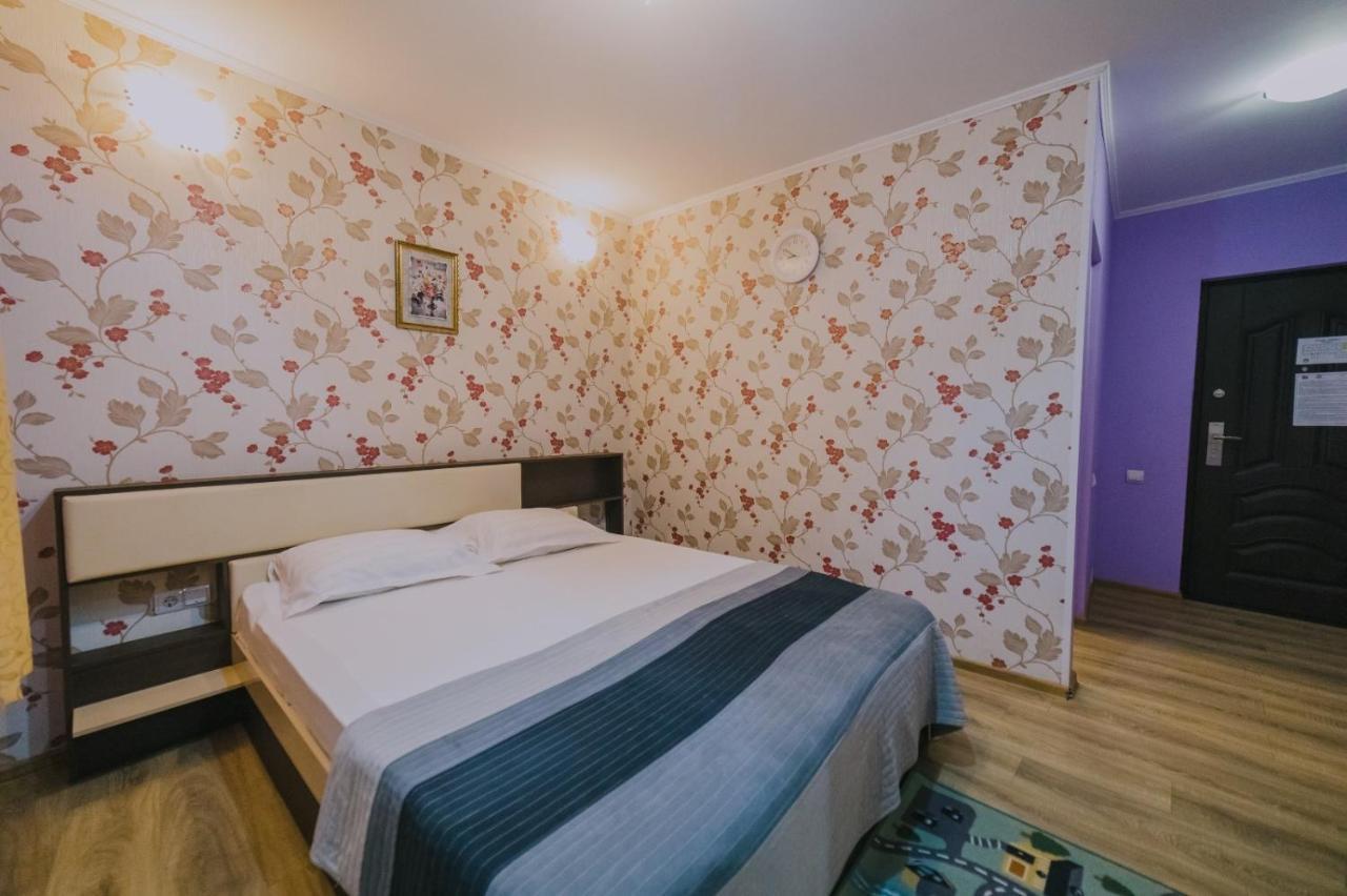 Hostel Denisa Bodzavásár Kültér fotó