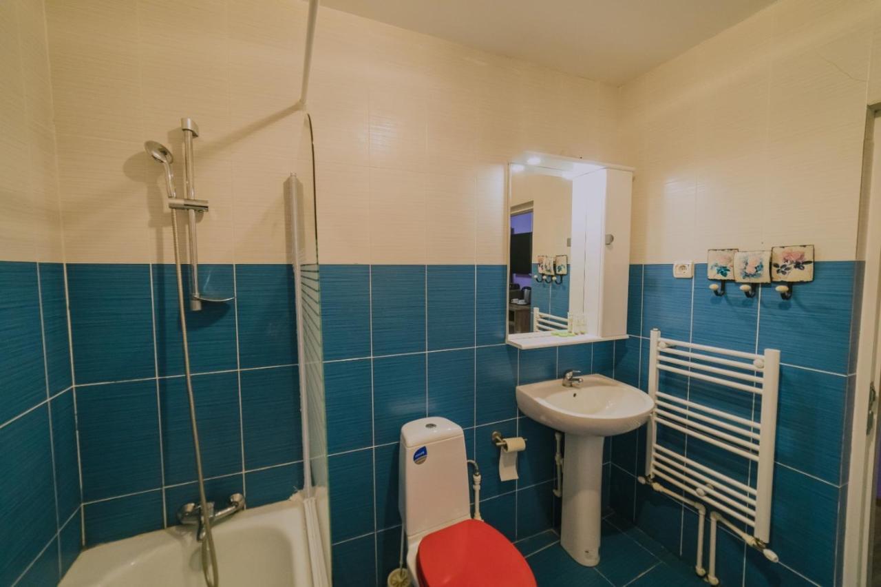 Hostel Denisa Bodzavásár Kültér fotó